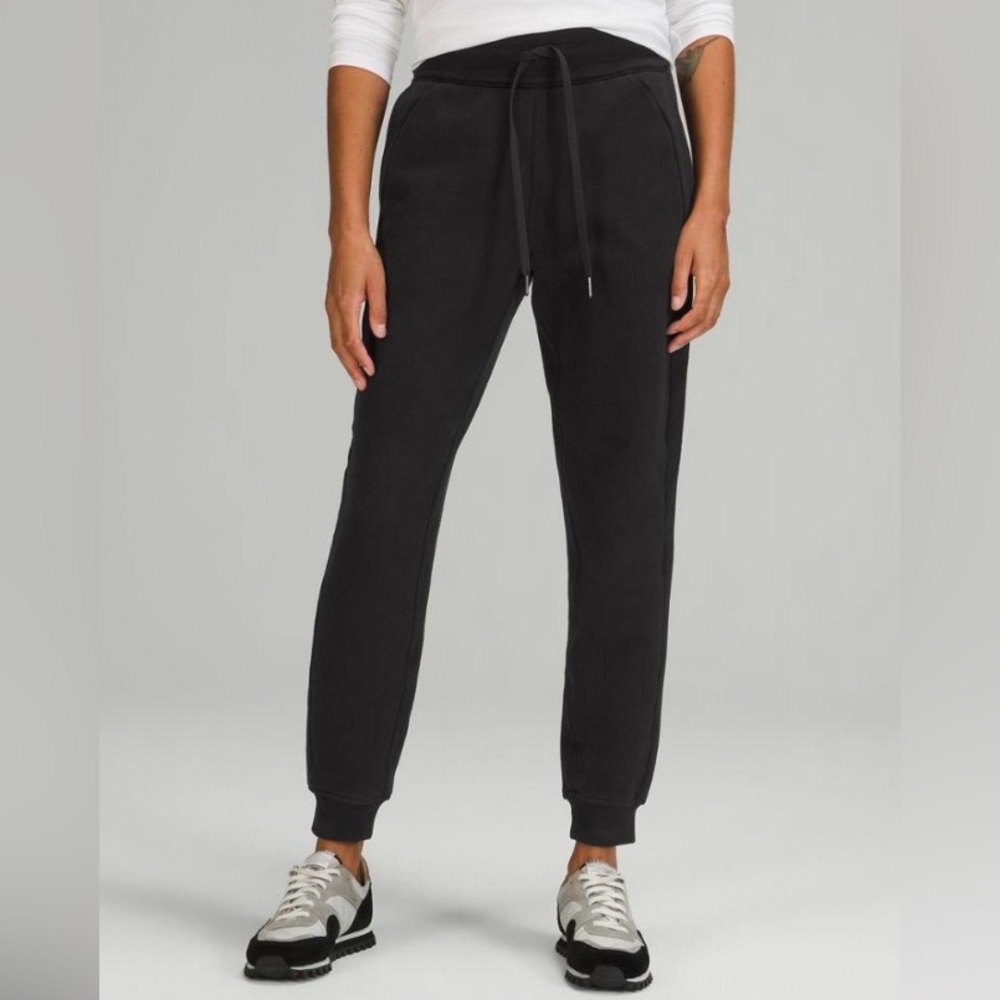 Lululemon Scuba Joggers Black Size 2